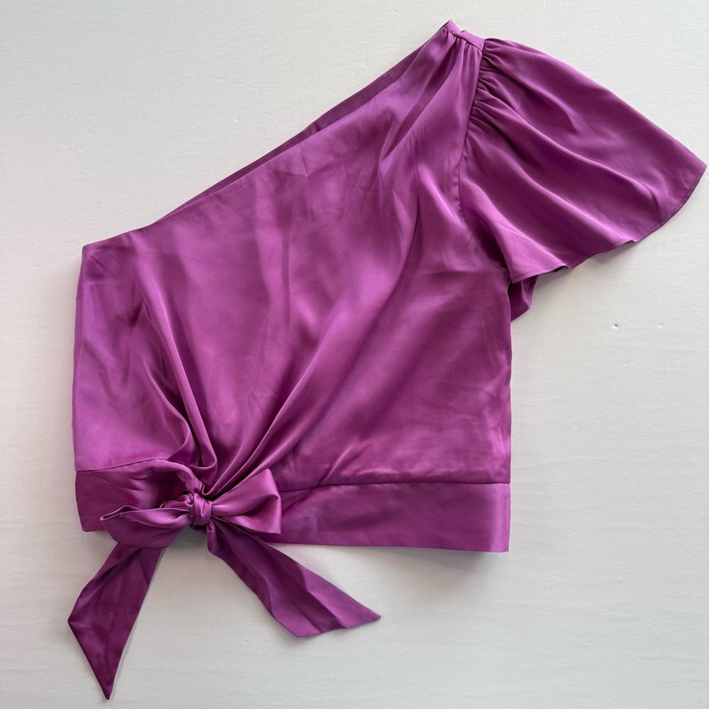 Express Women’s Top Size XS New One Shoulder Satin with Tie Waist Pink Blouse